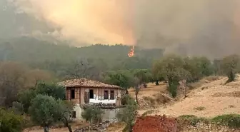 Denizli’de yangın yeniden büyüdü, evler tahliye ediliyor