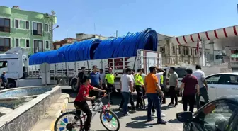 Birecik’te Tırın Otomobile Çarpması Sonrası Kavga: 1 Gözaltı