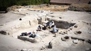 Arslantepe Höyüğü’nde 8 bin yıllık geçmişi işaret eden seramik küp parçaları bulundu