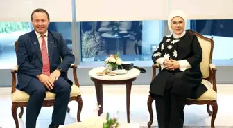 Emine Erdoğan, Kosova Cumhurbaşkanı’nın eşi Sadriu ile görüştü